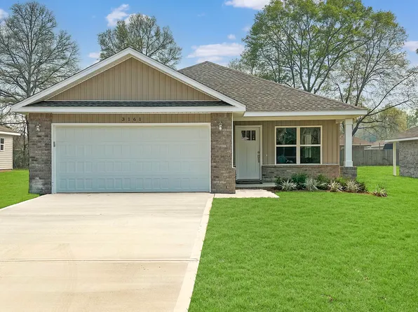 3161 Chestnut St, Crestview, FL 32539