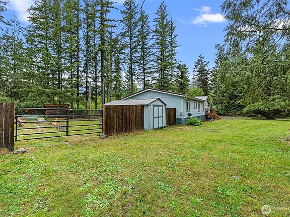 2nd image of 41405 Larson Drive