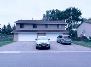 4551 Scott Trl, Eagan, MN 55122