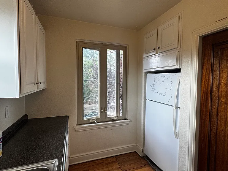 1165 Columbine St #7 — Photo 8