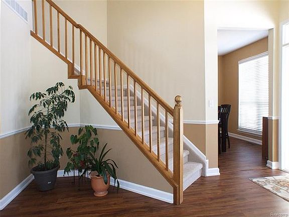 4th image of 2912 Waldon Park Dr