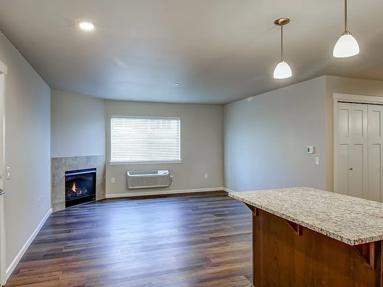14615 NE Rose Pkwy — Photo 7