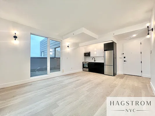 Rented by Hagstrom Management Inc | media 20