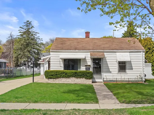 2807 South 85th STREET, West Allis, WI 53227