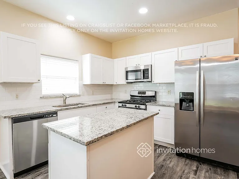 11748 Netleaf Ln — Photo 8