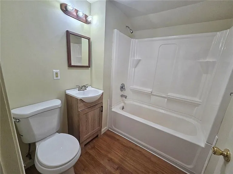 235B Allen St — Photo 18