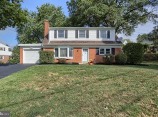 3213 Elmae Dr, Lancaster, PA