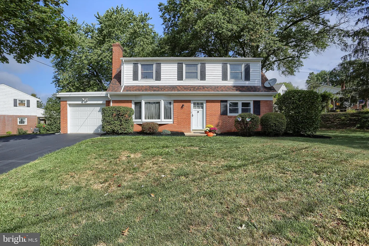 3213 Elmae Dr photo 1