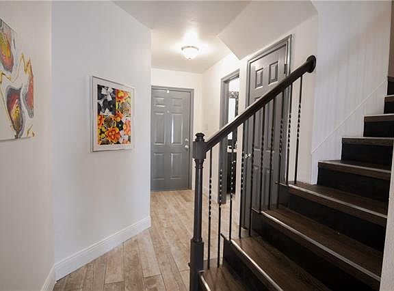 4th image of 3958 Fernando Dr