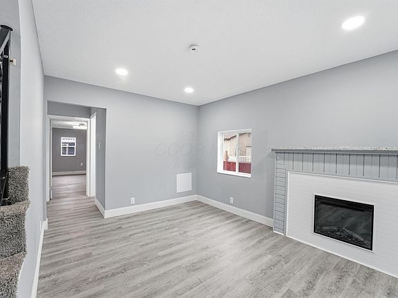 5th image of 135 Rumsey Rd