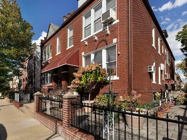 47 Chester Ave, Brooklyn, NY 11218
