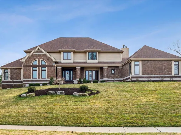 10700 Kingsbridge Estates Dr, Saint Louis, MO 63141