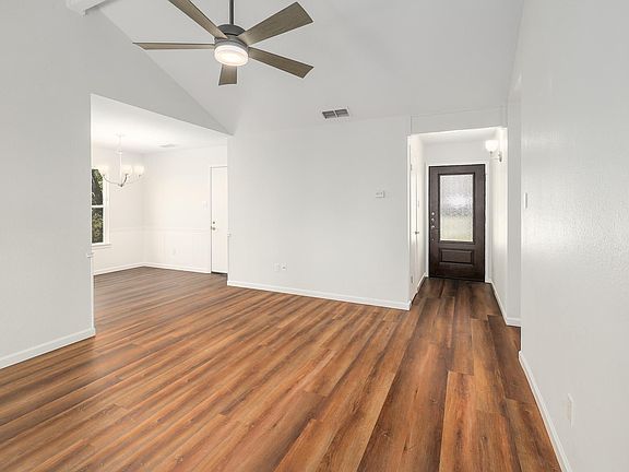 4th image of 8206 Wavertree Ct