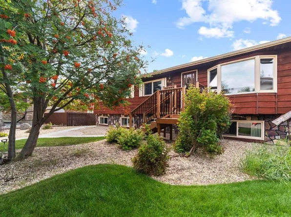 6209 NE 34th Ave, Camrose, AB T4V 3X3
