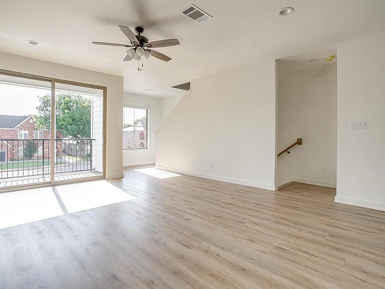3223 S University Dr — Photo 19