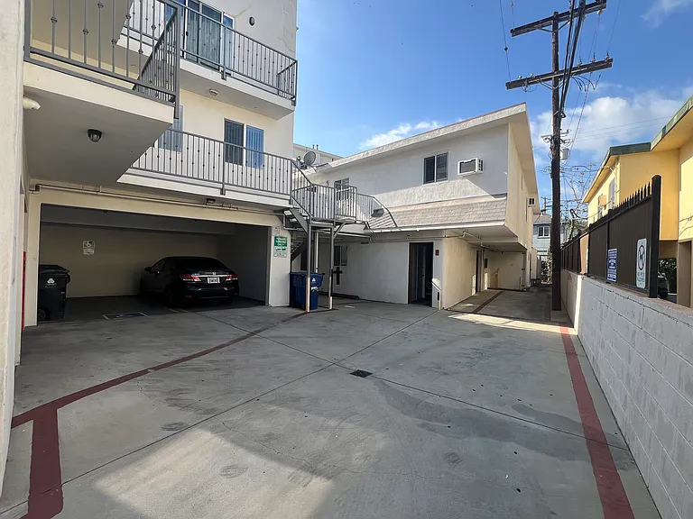 3317 Bagley Ave #1 — Photo 38