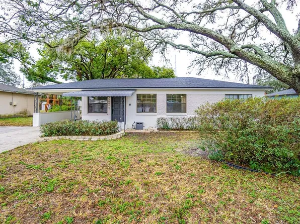 2004 W Meadowbrook Ave, Tampa, FL 33612