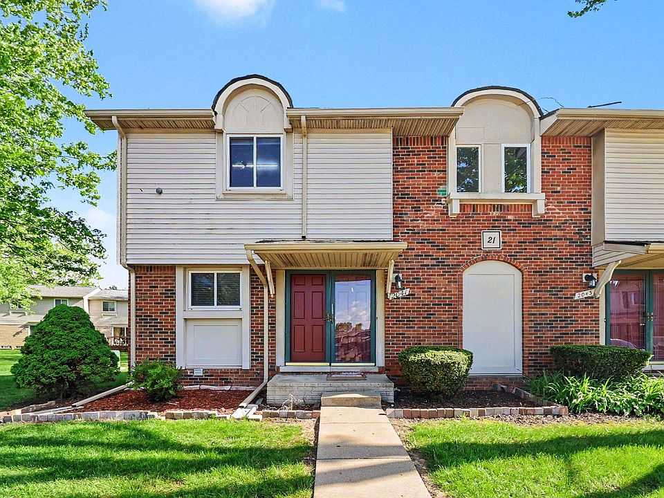 1st image of 2041 W Franklin Dr
