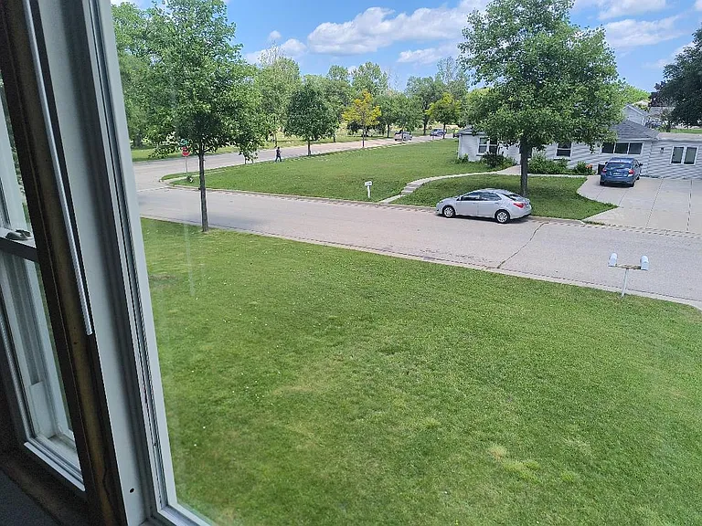 Big Yard, great View
