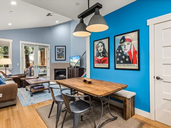 542 Grove Street, Healdsburg, CA 95448