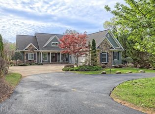 2086 Russell Point Ln, Hiawassee, GA 30546