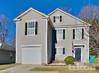 855 Bitting Hall Cir, Rural Hall, NC 27045