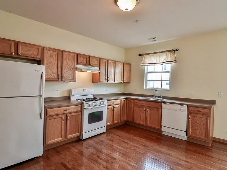 3845 Bailey Rd — Photo 13