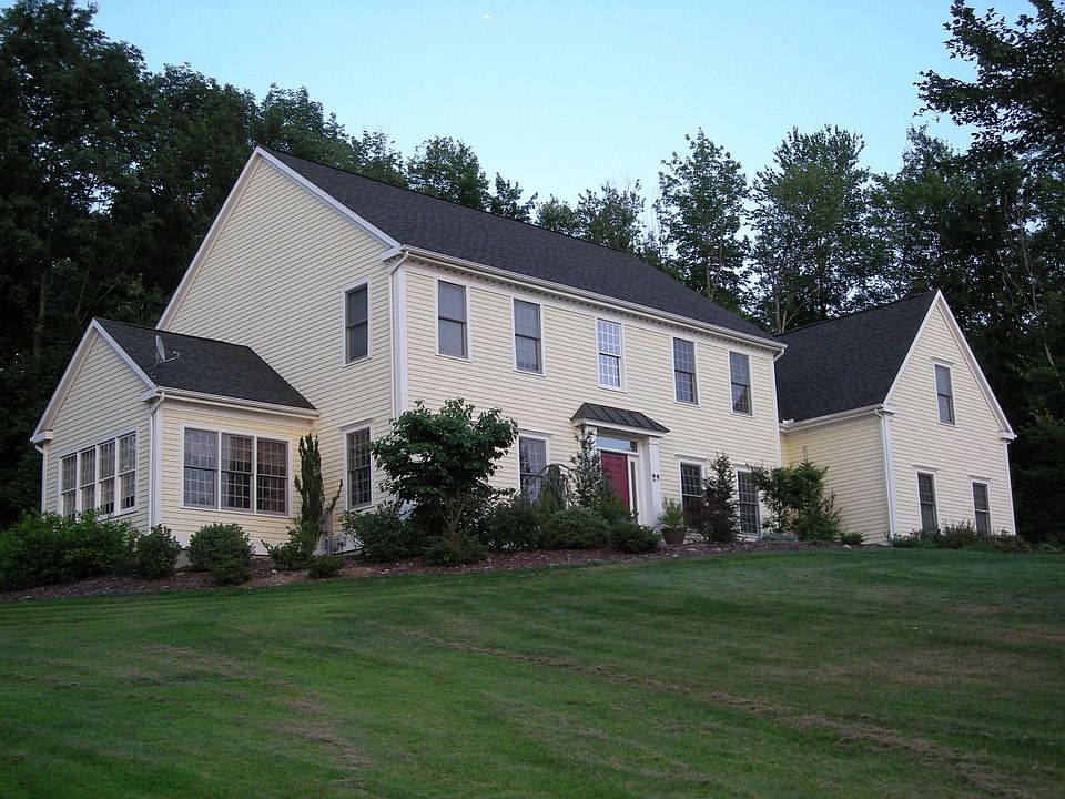 29 Mountain Manor rd. Sandy Hook Ct. 06482