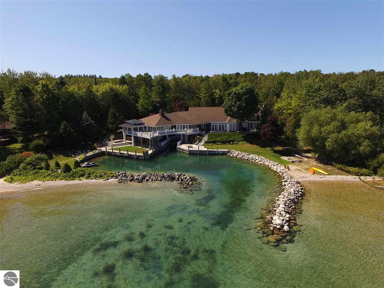 785 S Wagon Wheel Dr, Northport, MI 49670 Zillow