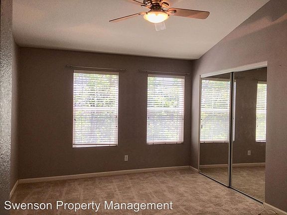 4th image of 4555 Mangrove Dr