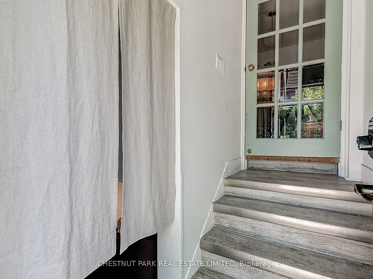 95 Parkside Dr #REAR — Photo 25