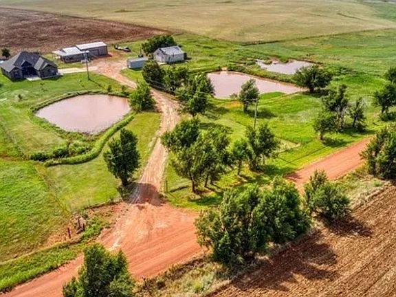 3rd image of 30564 N 2910th Rd