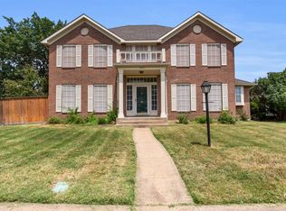 8213 Brentwood St, Rowlett, TX 75088