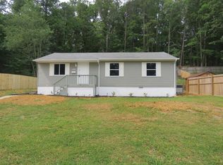 206 Alhambra Rd, Oak Ridge, TN 37830