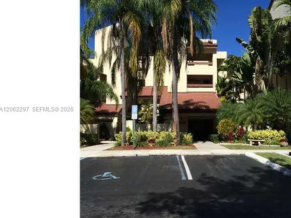 12455 SW 93rd Ter APT 408T, Miami, FL 33186