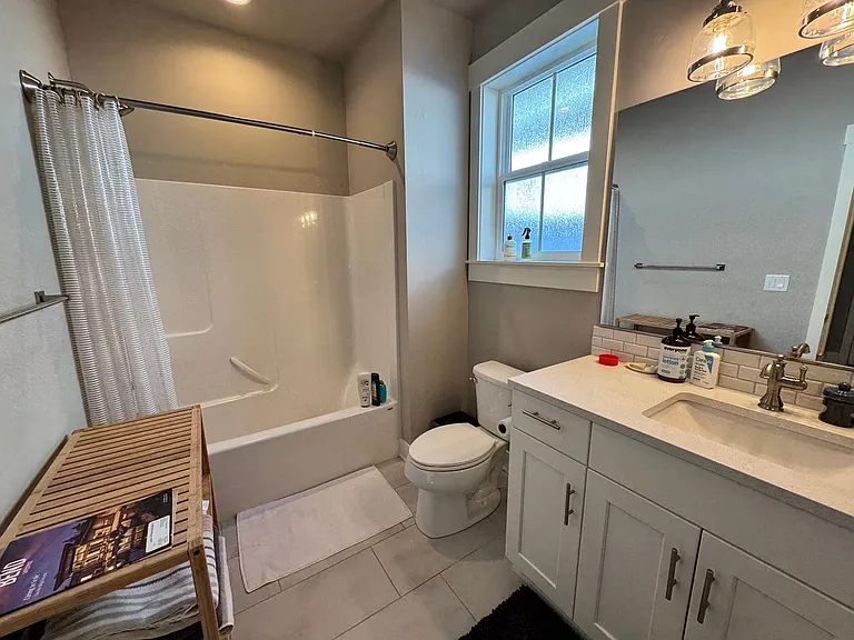 2740 Ordway Ave — Photo 58