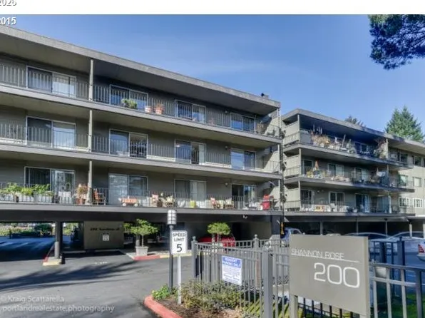 200 Burnham Rd Unit 306, Lake Oswego, OR 97034