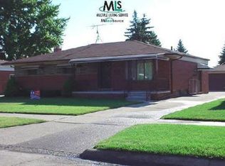 26740 Wexford Dr, Warren, MI 48091