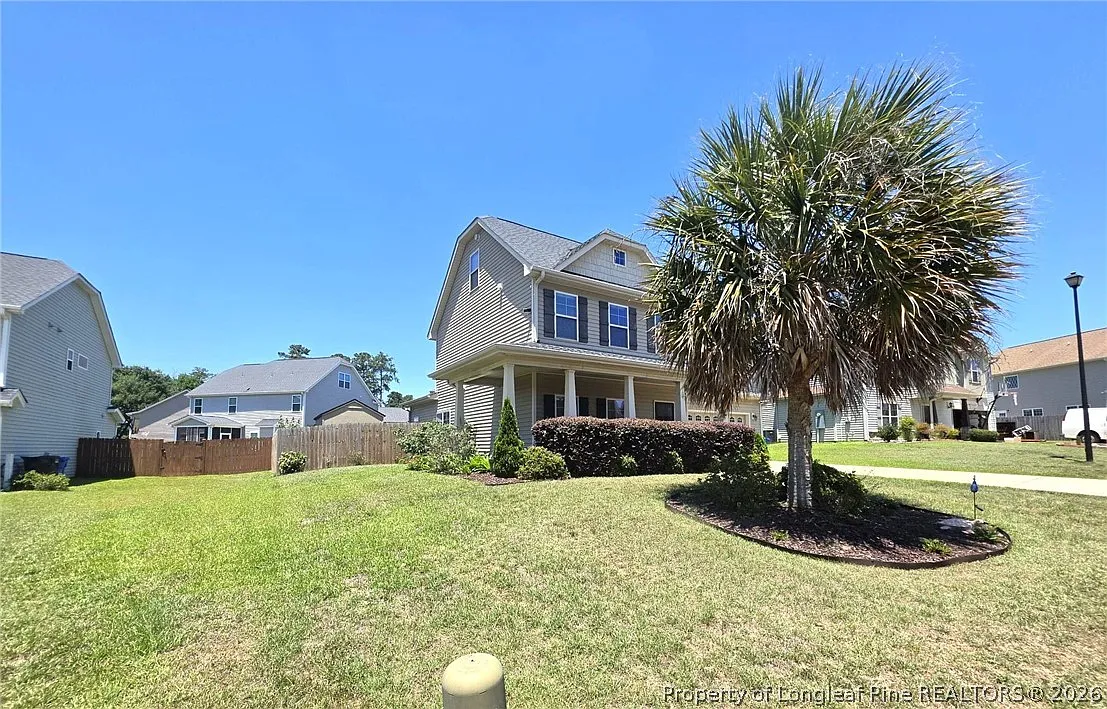 4 bed, 3.5 bath, 2622 sqft, $2,500 — Photo 3