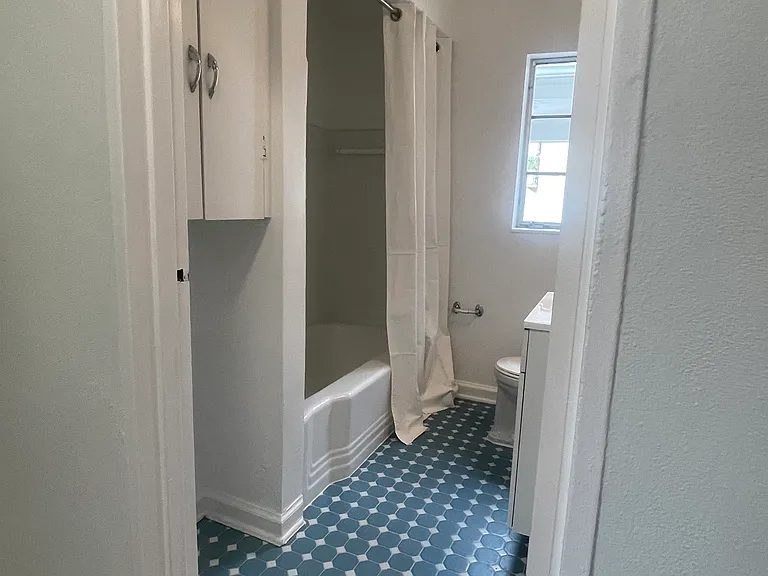 4223 W Empedrado St — Photo 11