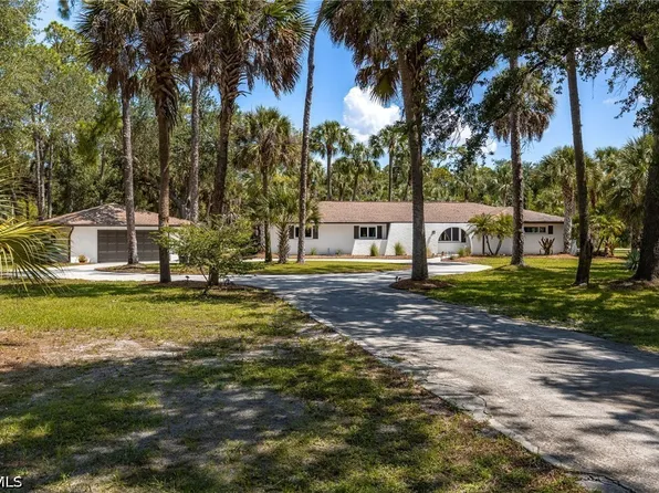 18381 Panther Trail Ln, North Fort Myers, FL 33917