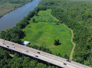 150 Hampton Rd, Coinjock, NC 27923