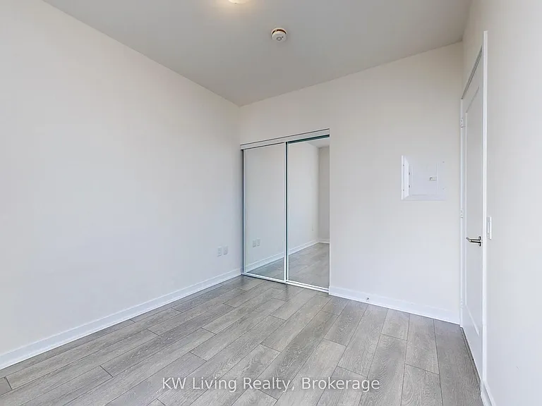 28 Freeland St #1907 — Photo 18
