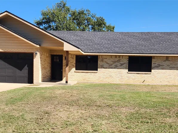 682 N Hickory St, Atoka, OK 74525