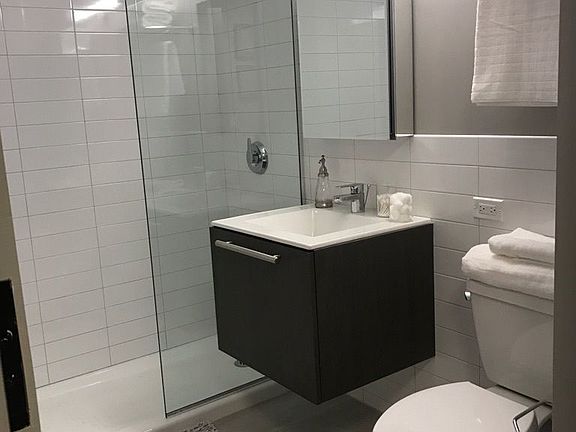 3rd image of 15 E 11th St APT 8A