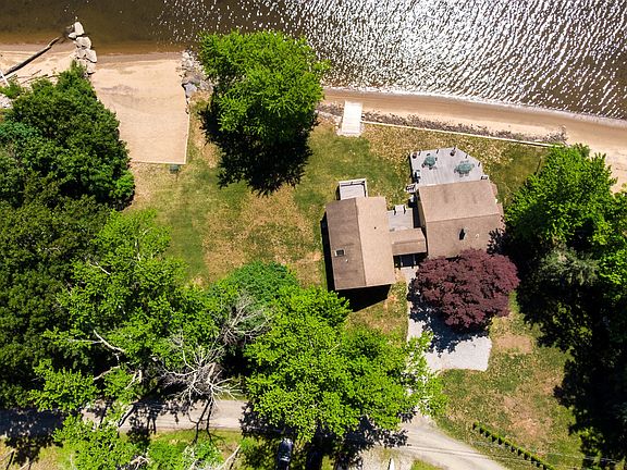 71 Dock Road
