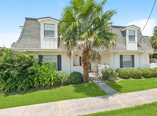 4700 Barnett St, Metairie, LA 70006