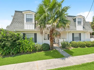 4700 Barnett St, Metairie, LA, 70006