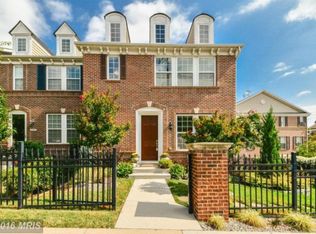 2085 Laura Mews Pl, Alexandria, VA 22303
