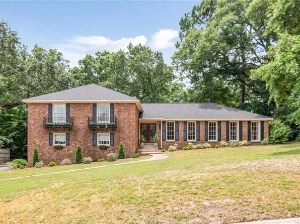 5911 Shenandoah Rd N, Mobile, AL 36608